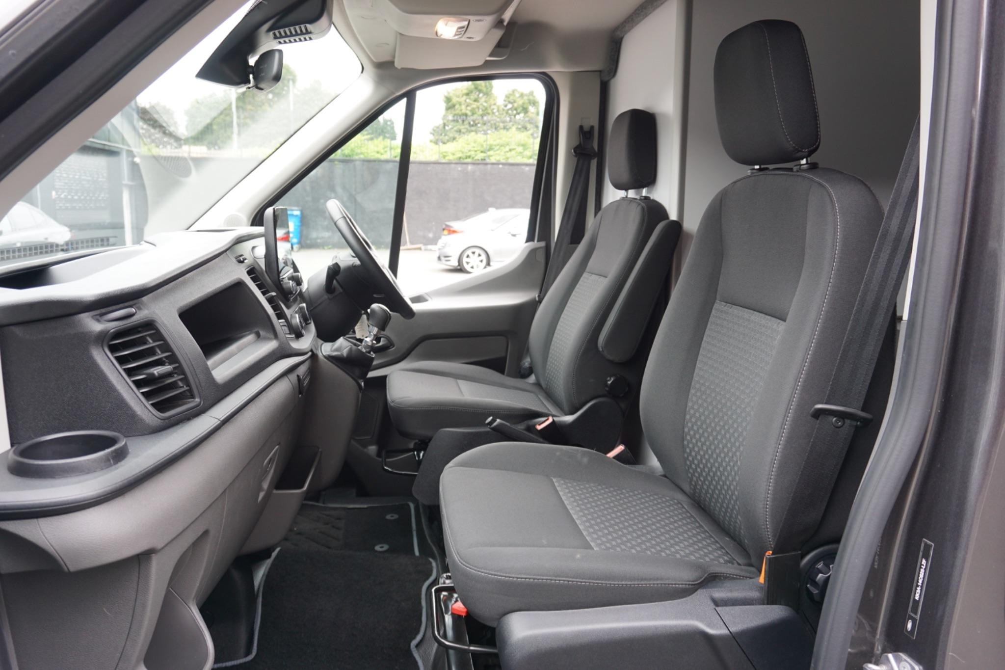 Ford Transit 2.0 310 EcoBlue Trend FWD L3 H2 Euro 6 (s/s) 5dr